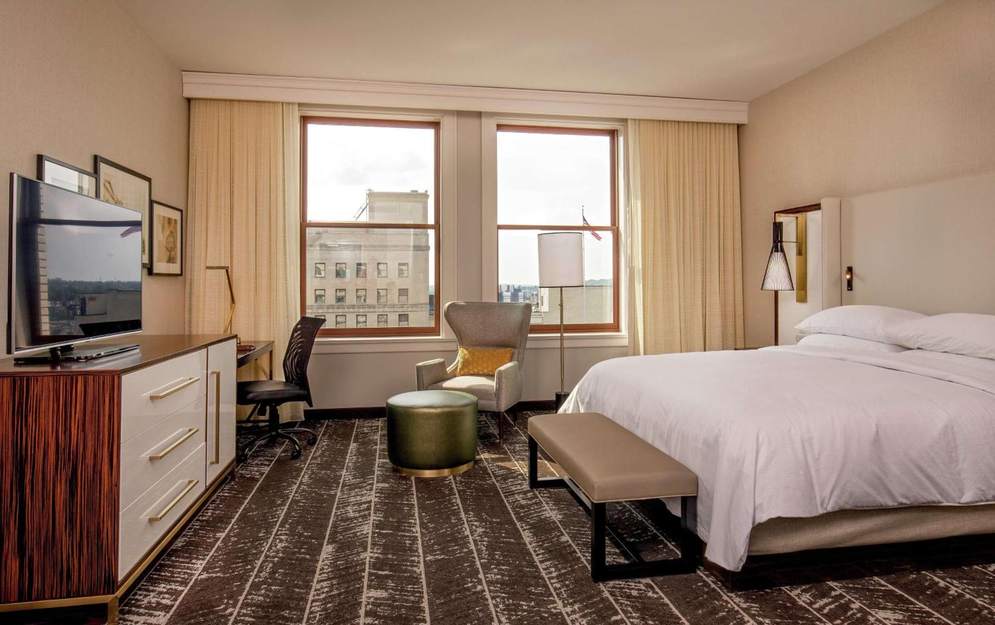 Doubletree By Hilton Youngstown Downtown Eksteriør billede