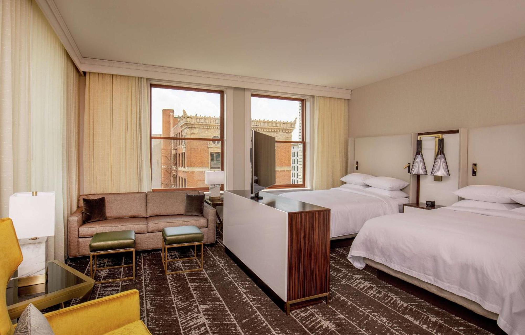 Doubletree By Hilton Youngstown Downtown Eksteriør billede
