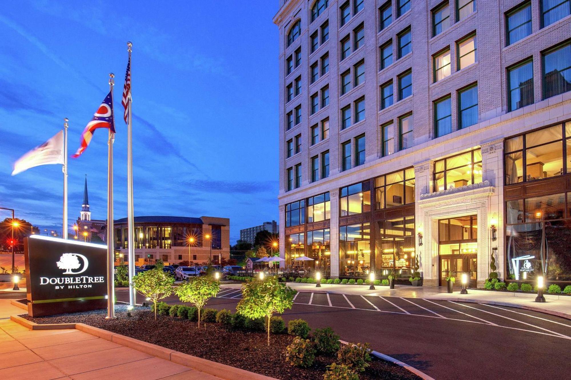 Doubletree By Hilton Youngstown Downtown Eksteriør billede